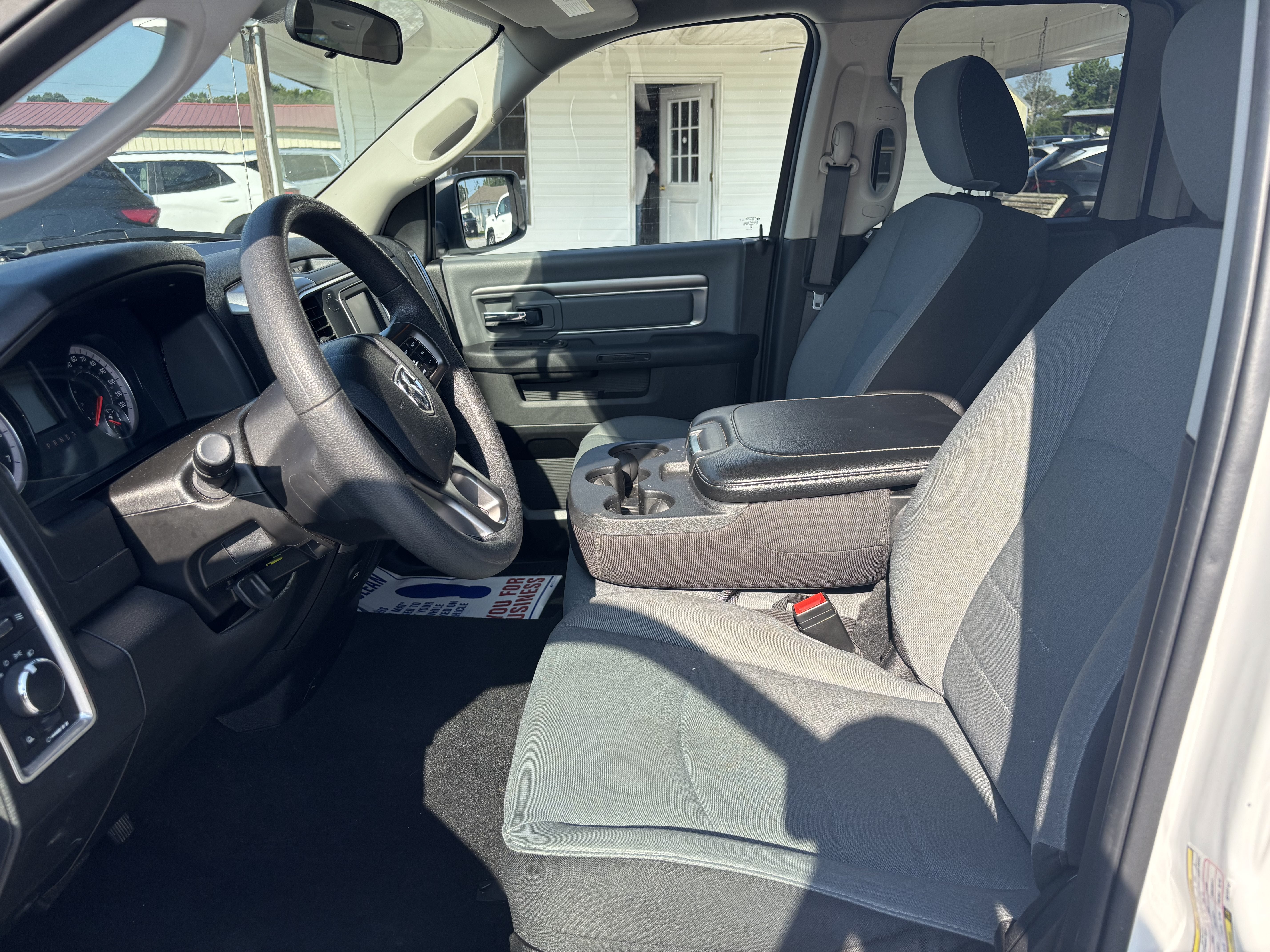 2024 RAM 1500 Classic SLT