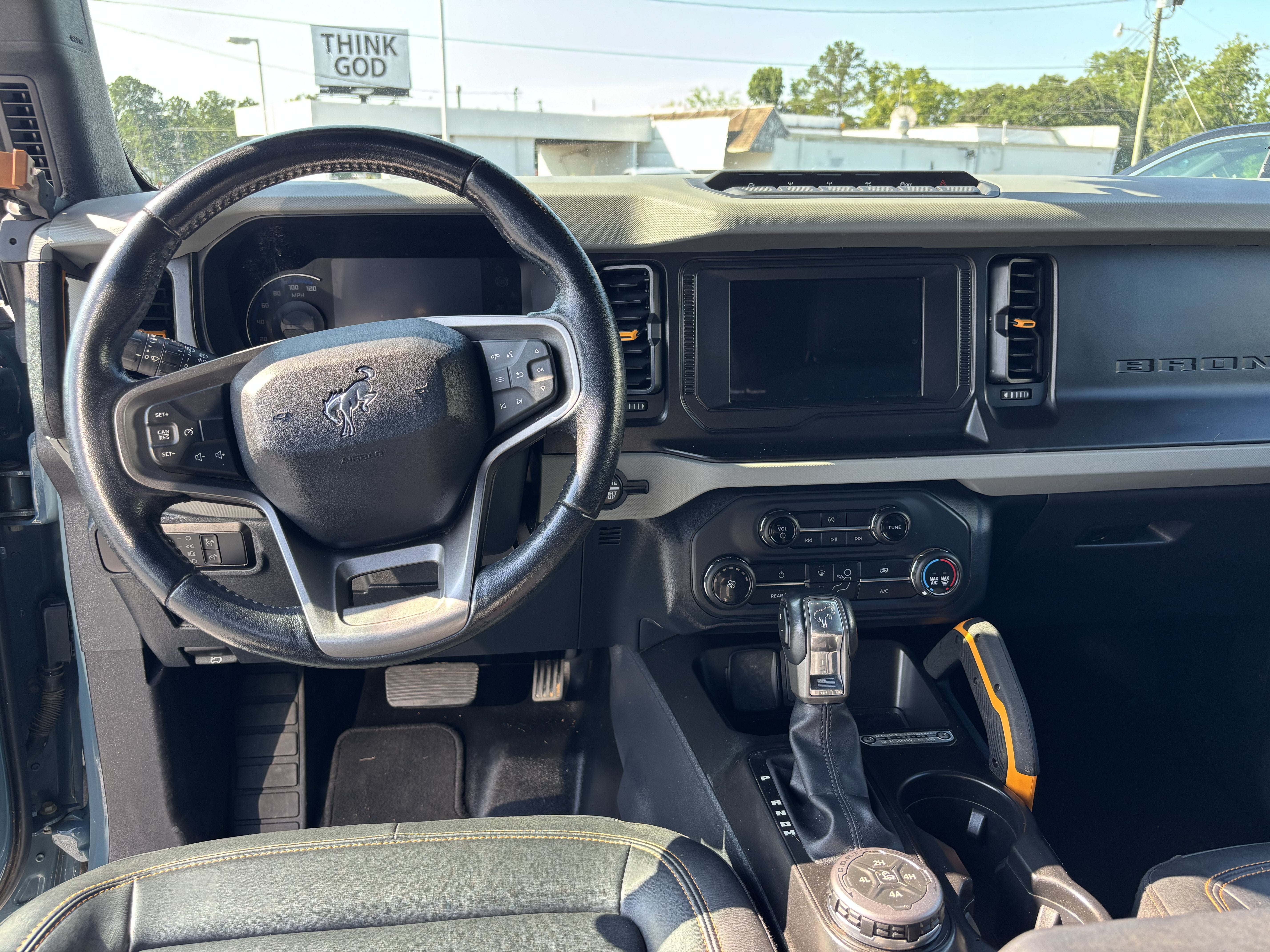 2022 Ford Bronco Base