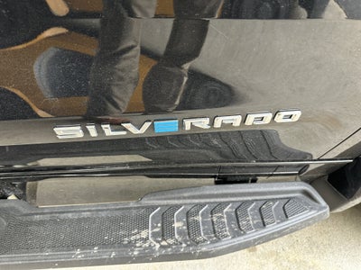 2024 Chevrolet Silverado EV RST