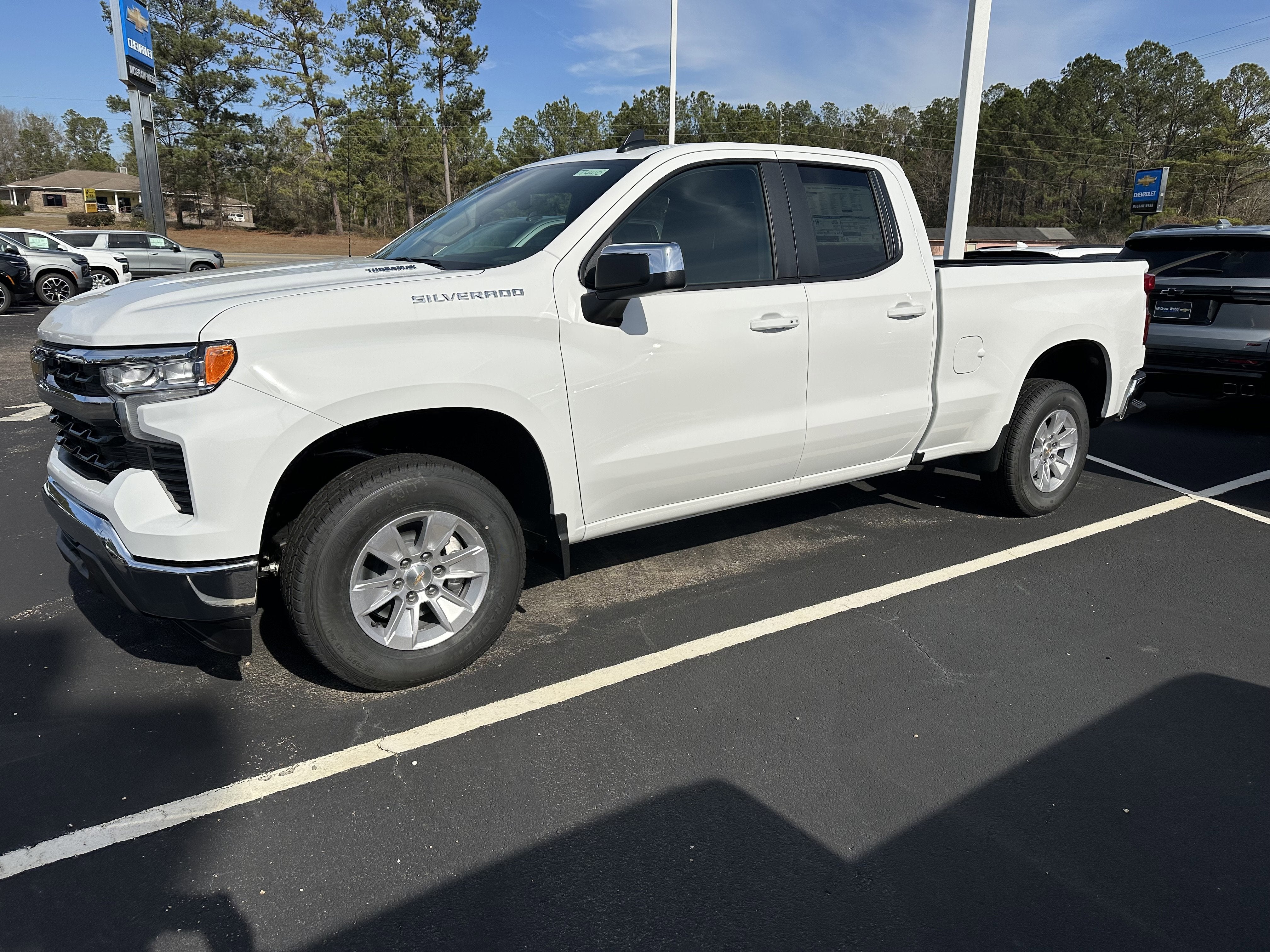 2026 Chevrolet Silverado 1500 LT