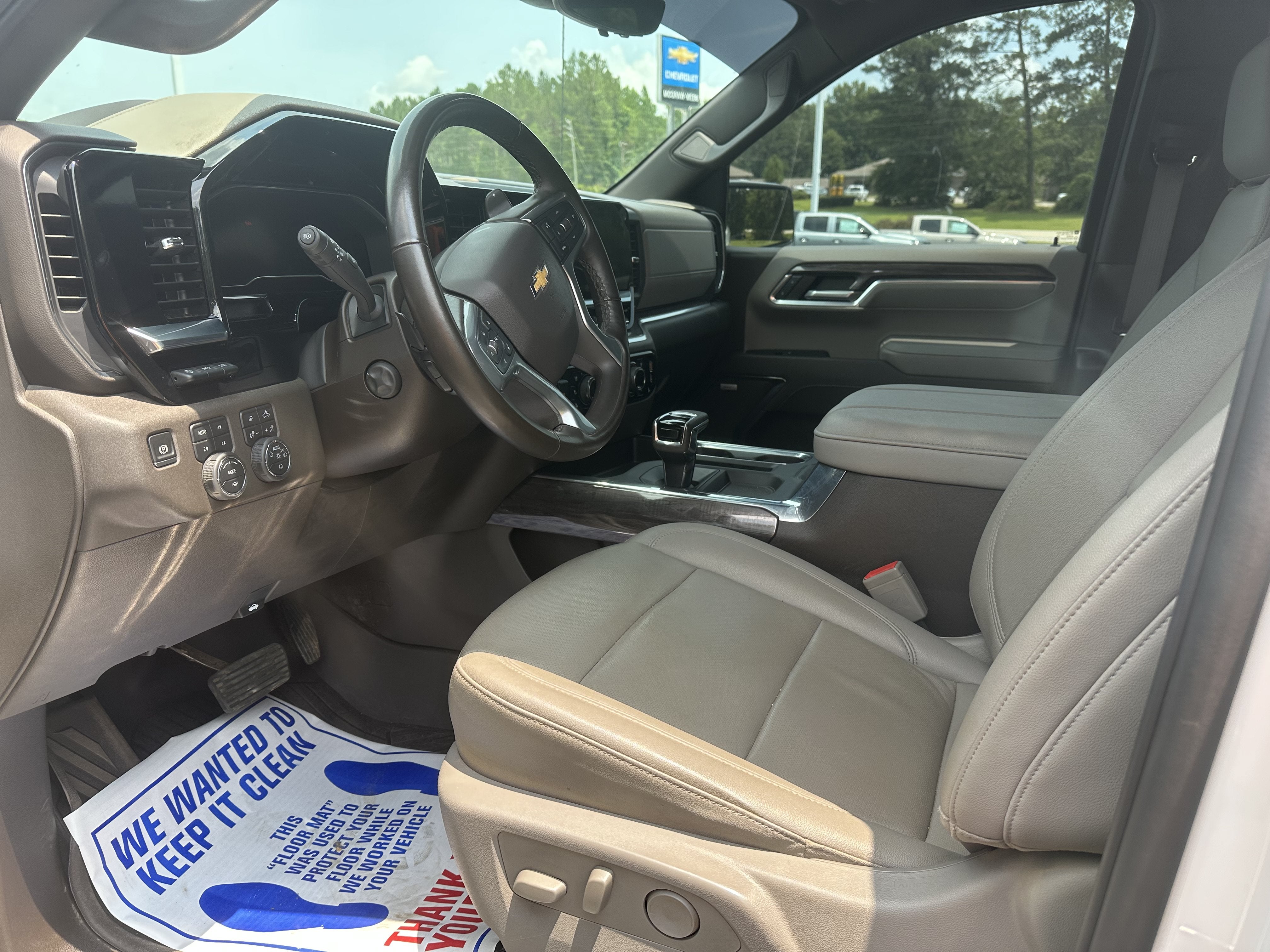 2024 Chevrolet Silverado 1500 LTZ