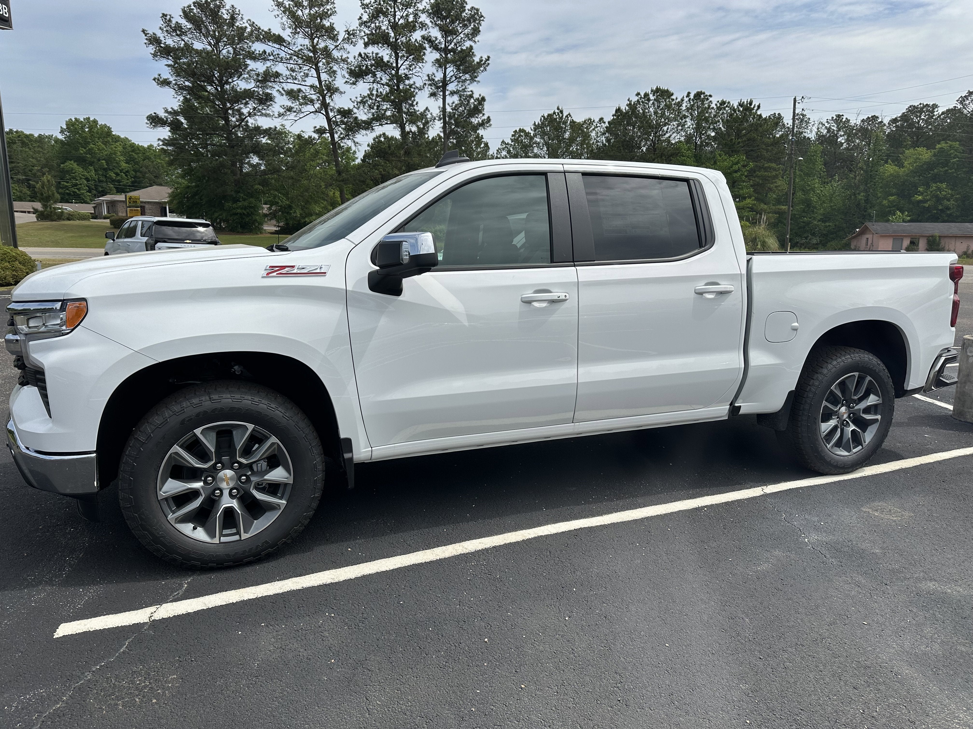 2026 Chevrolet Silverado 1500 LT
