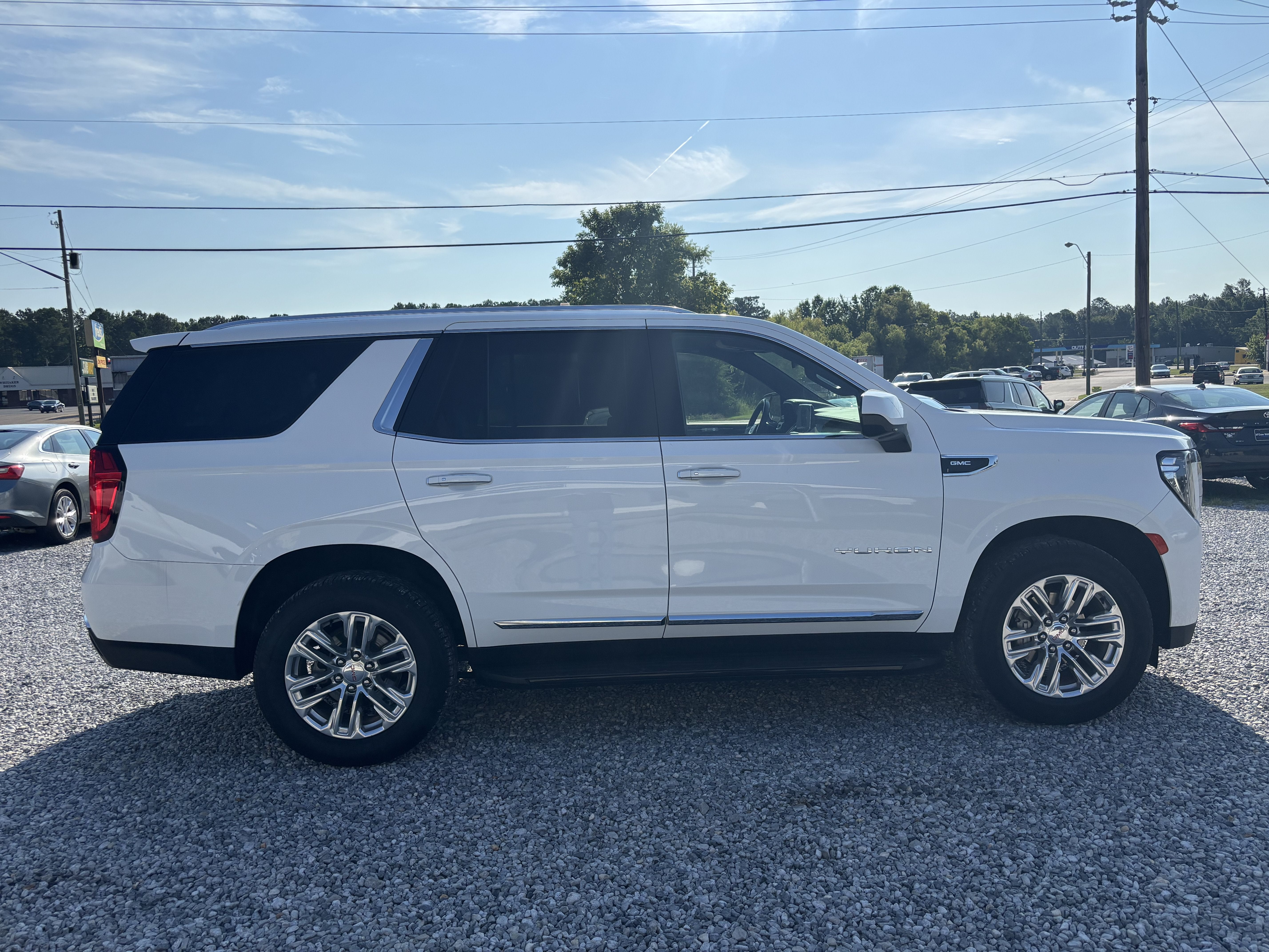 2024 GMC Yukon SLT