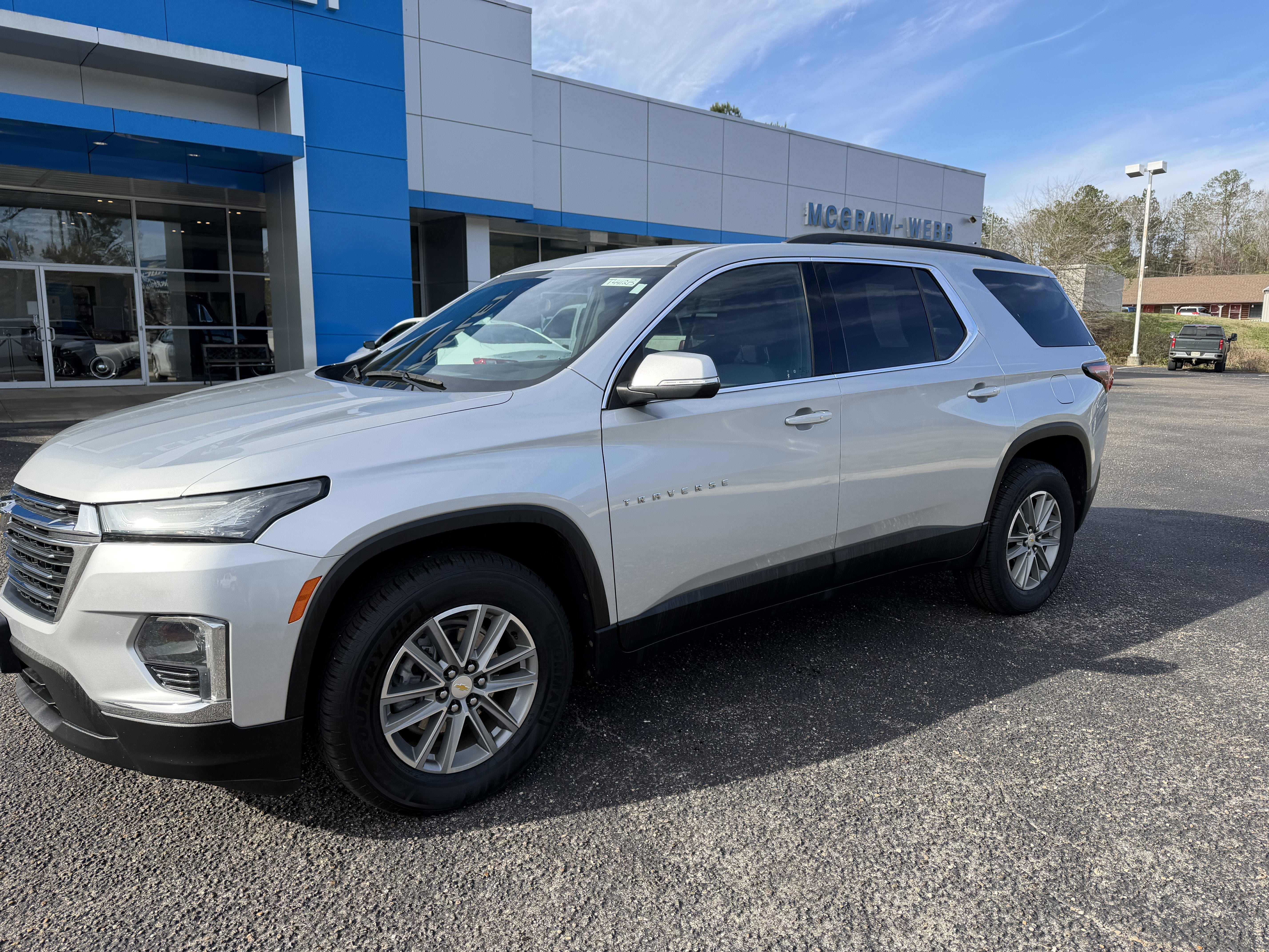 2022 Chevrolet Traverse LT Cloth