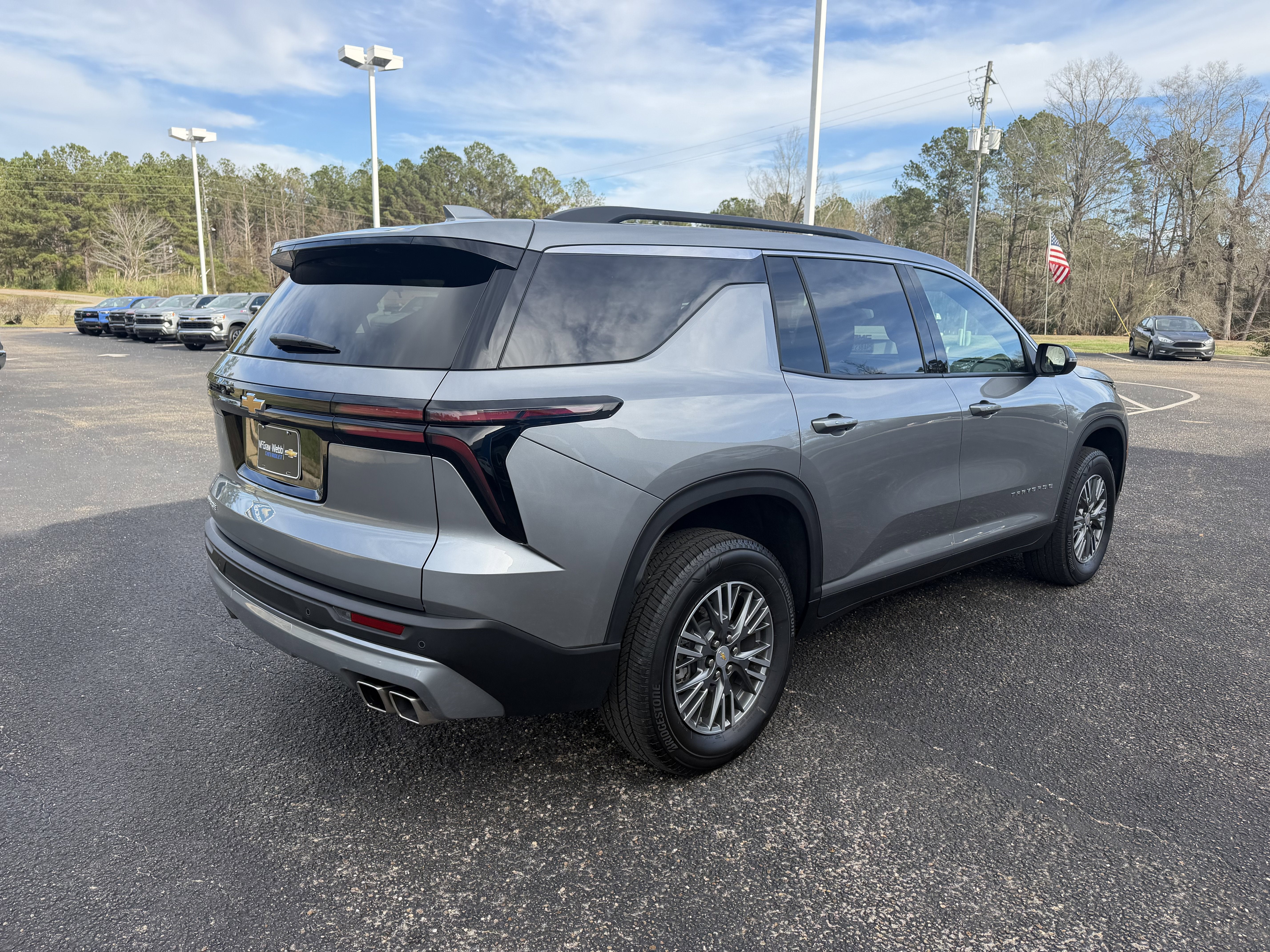 2025 Chevrolet Traverse LT