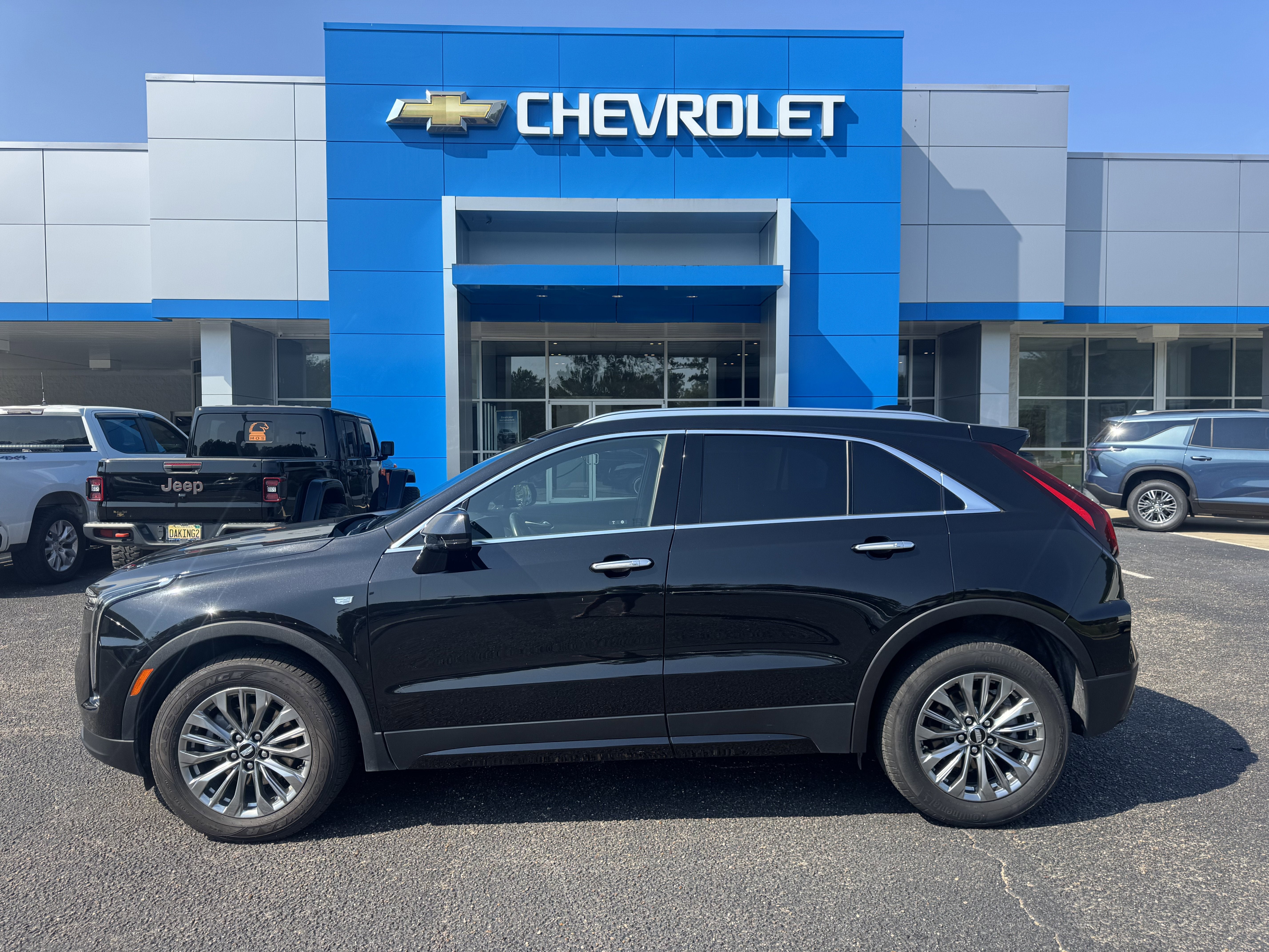 2024 Cadillac XT4 Premium Luxury