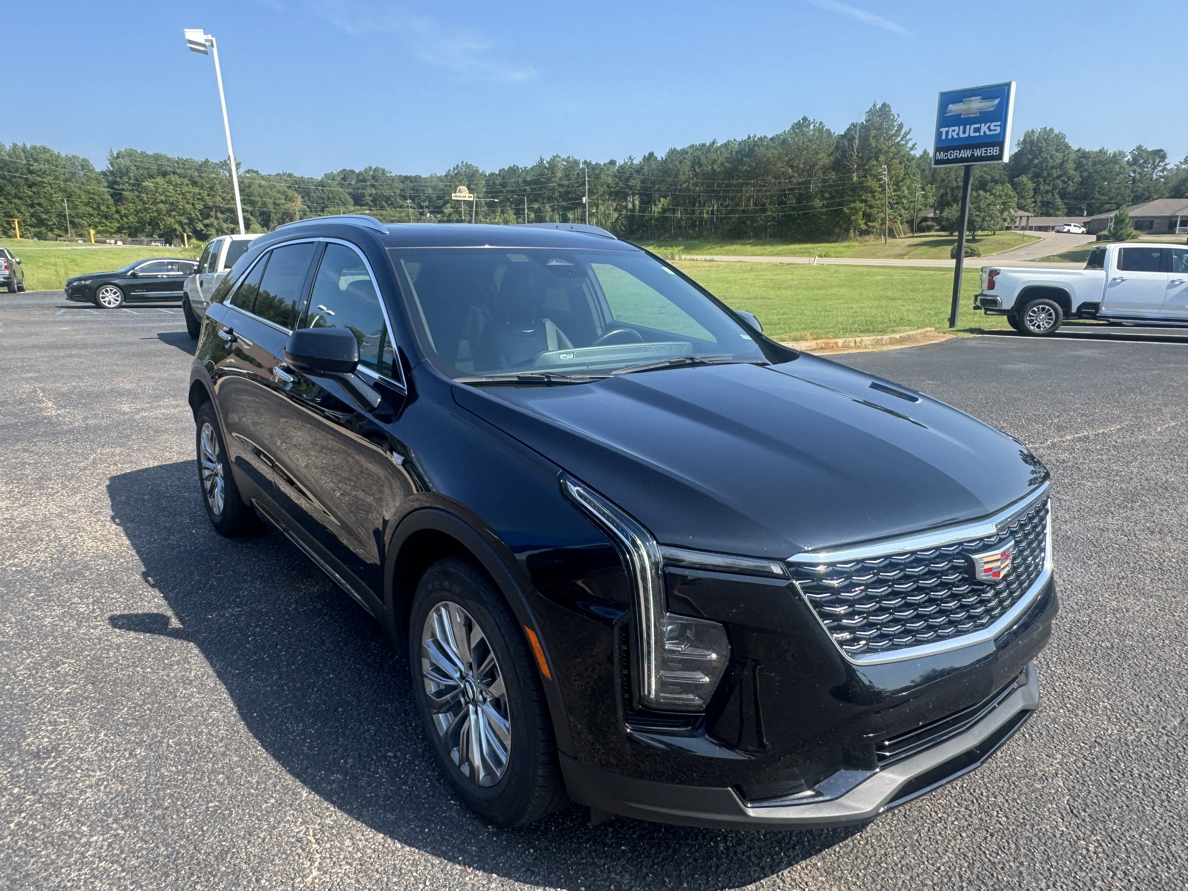 2024 Cadillac XT4 Premium Luxury