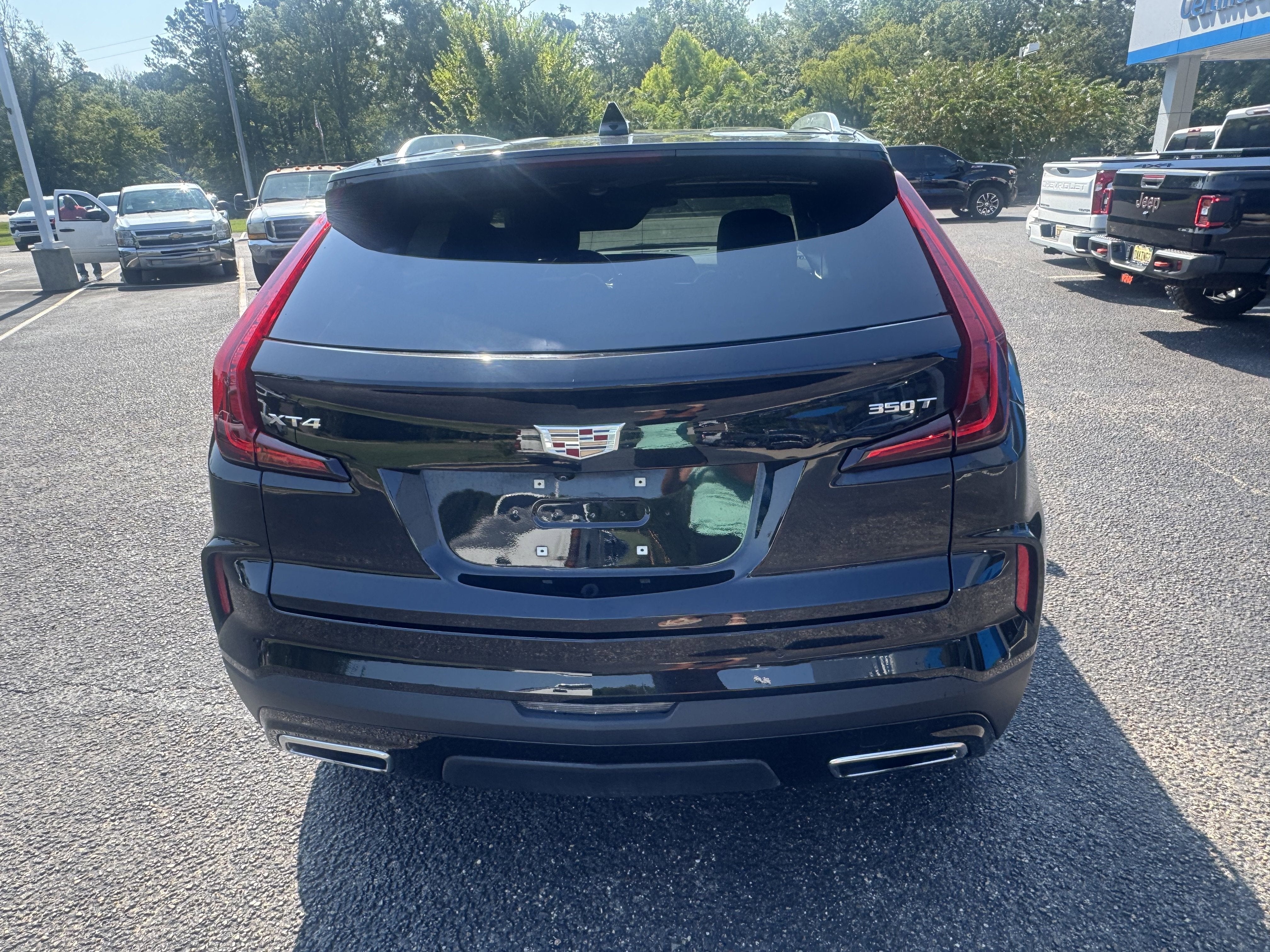 2024 Cadillac XT4 Premium Luxury