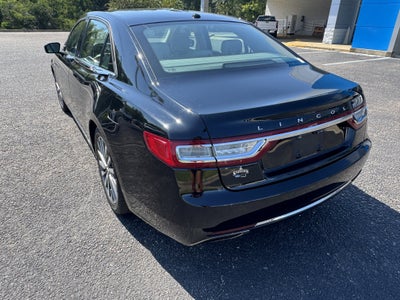 2017 Lincoln Continental Select