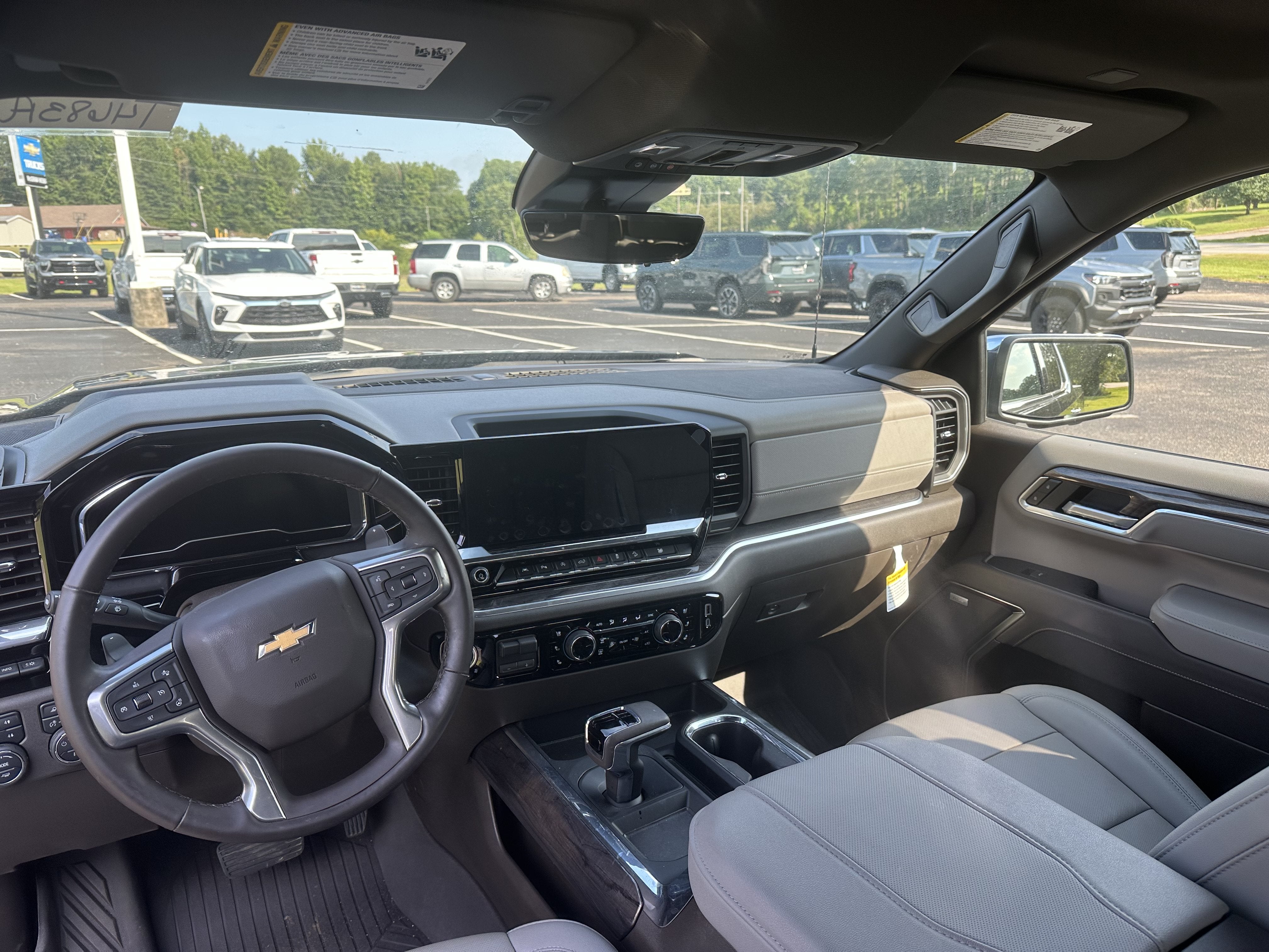 2025 Chevrolet Silverado 1500 LTZ