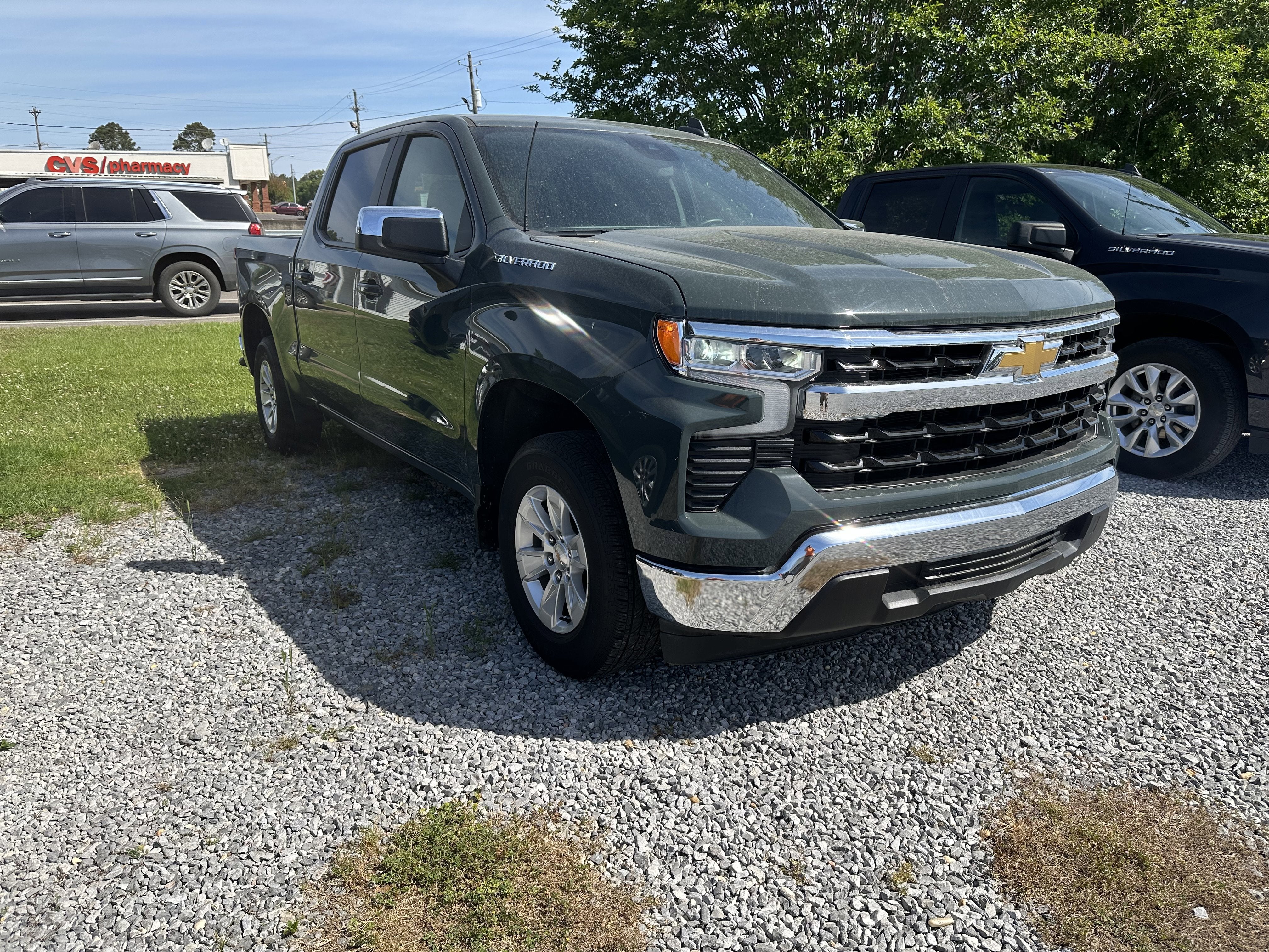 2025 Chevrolet Silverado 1500 LT
