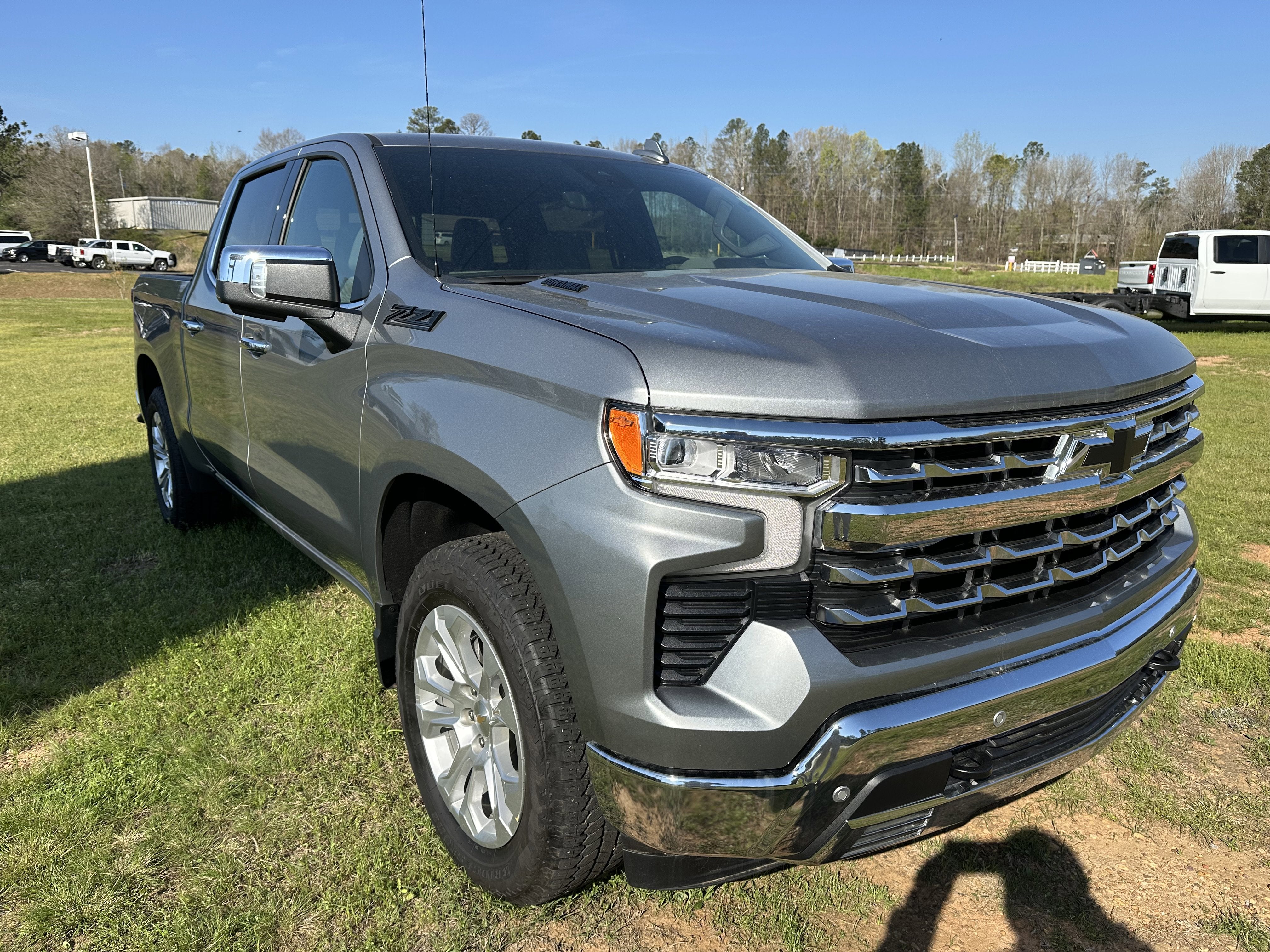 2025 Chevrolet Silverado 1500 LTZ