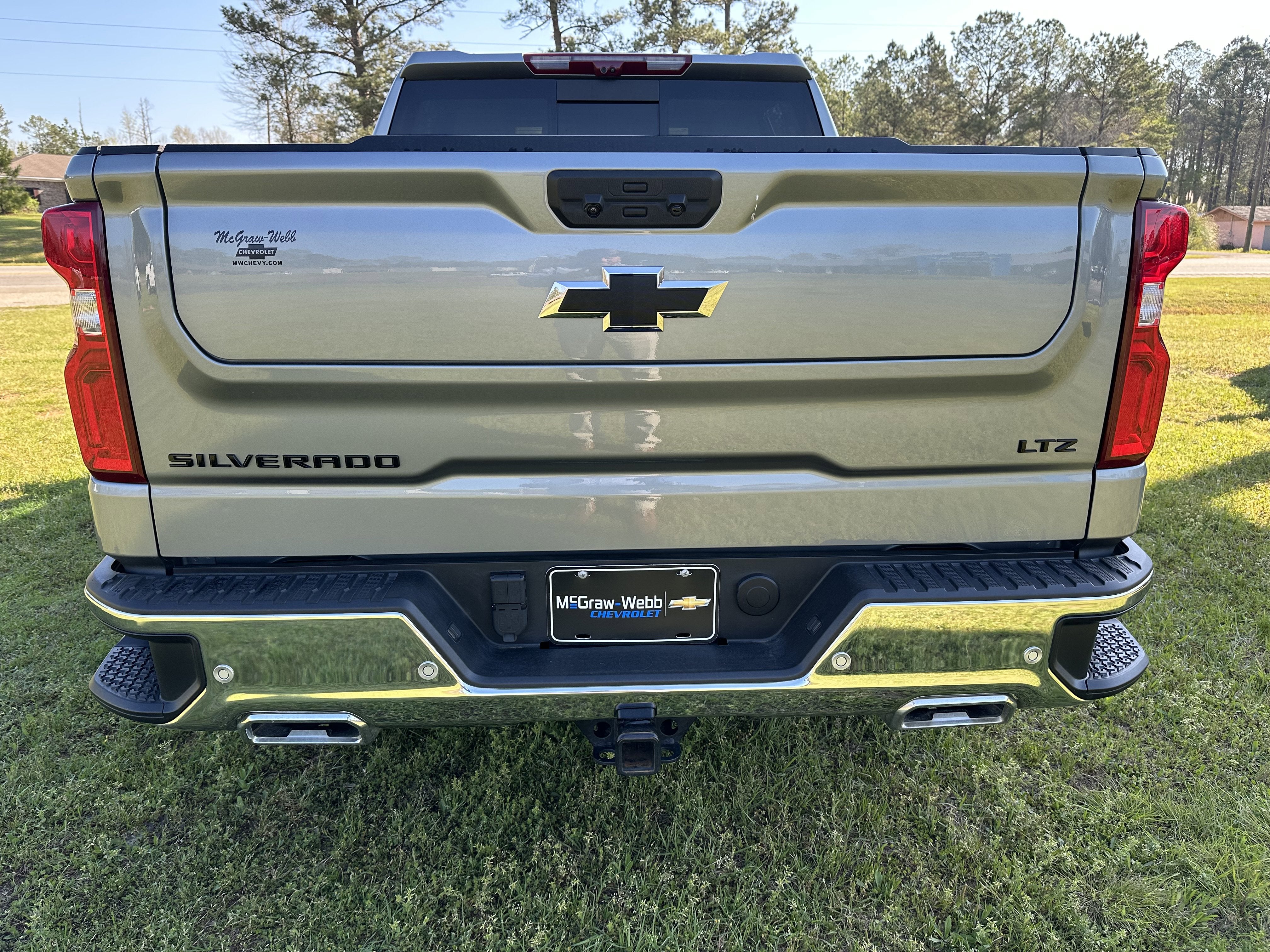 2025 Chevrolet Silverado 1500 LTZ