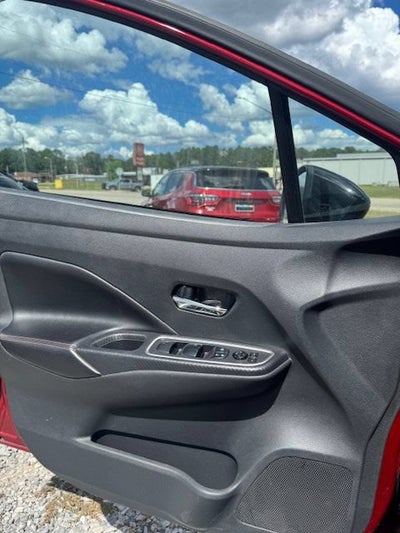 2024 Nissan Versa SR
