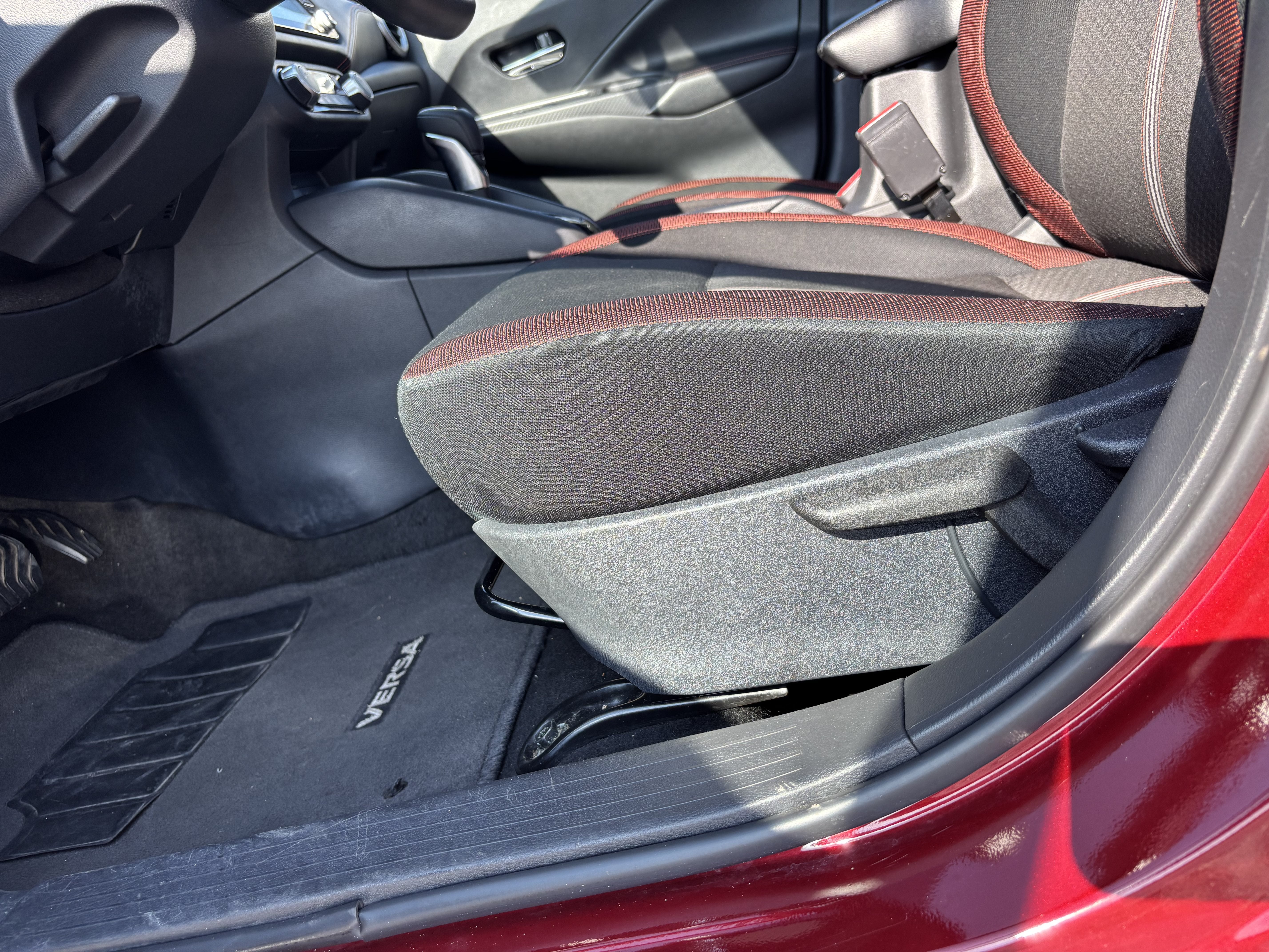 2024 Nissan Versa SR