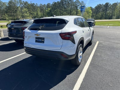 2026 Chevrolet Trax LS