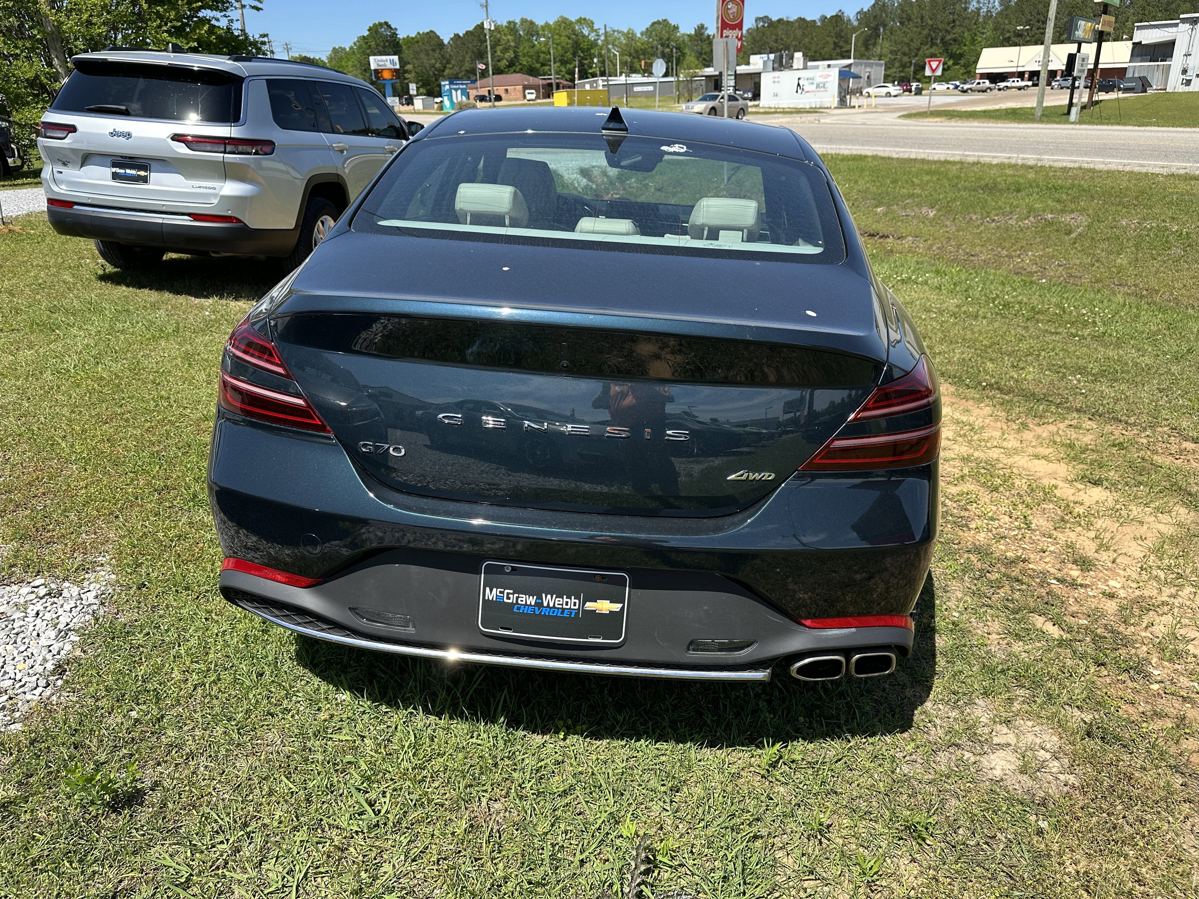 2023 Genesis G70 2.0T