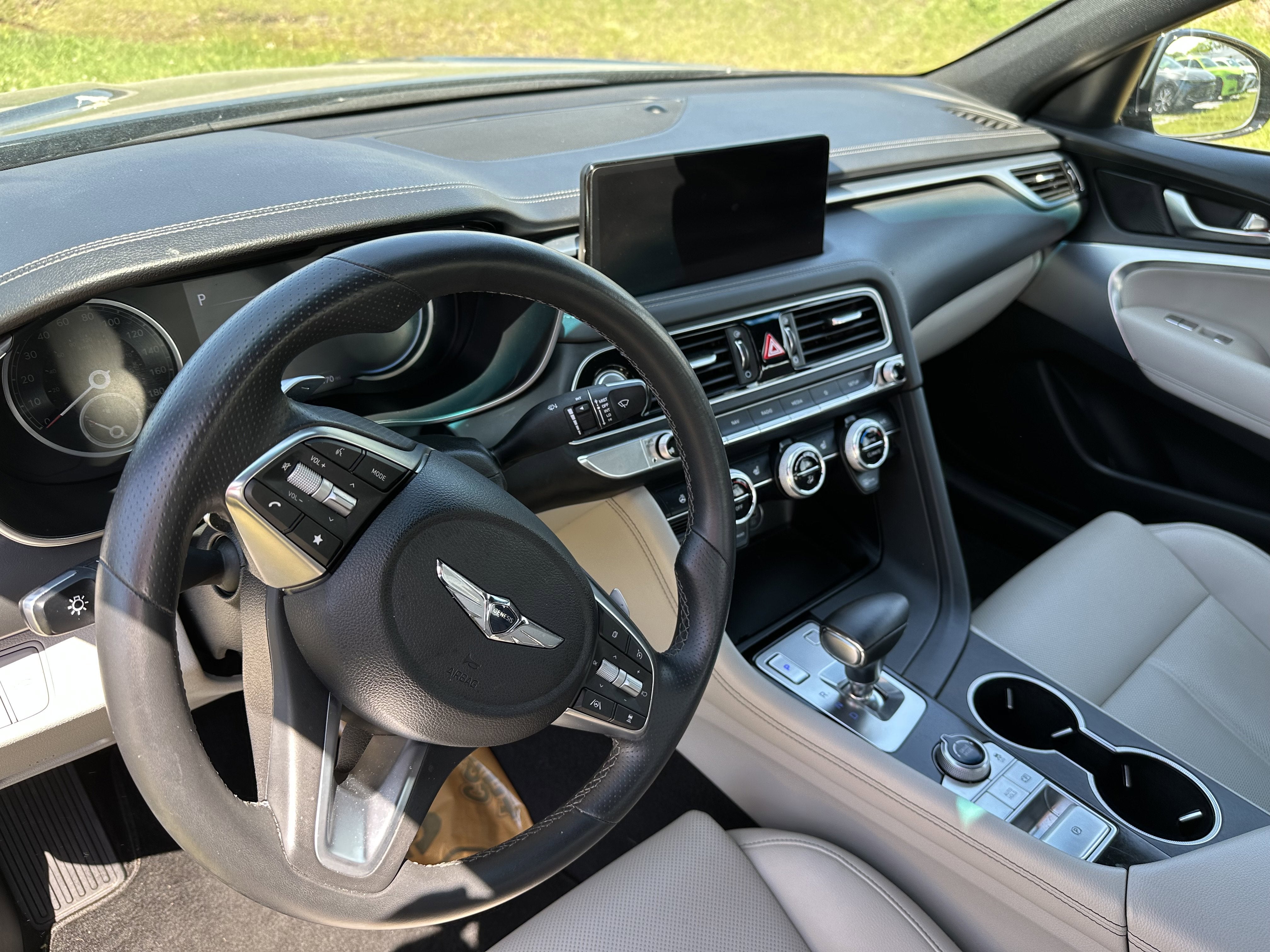 2023 Genesis G70 2.0T
