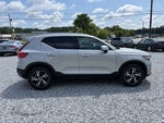 2025 Volvo XC40 Core Bright Theme